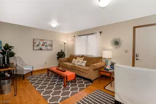 709 & 717 Carroll St, Akron, OH 44304 - Photo 7