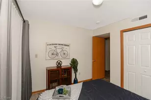 709 & 717 Carroll St, Akron, OH 44304 - Photo 19