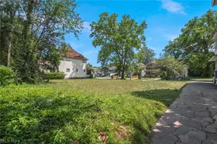 9301 Pierpont Ave, Loveland, OH 44108 - Photo 5