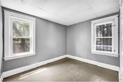 9301 Pierpont Avenue, Loveland, OH 44108 - Photo 11