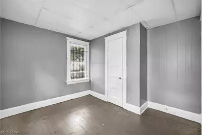 9301 Pierpont Avenue, Loveland, OH 44108 - Photo 13