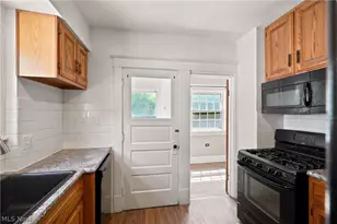1309 Bellows St, Akron, OH 44301 - Photo 13