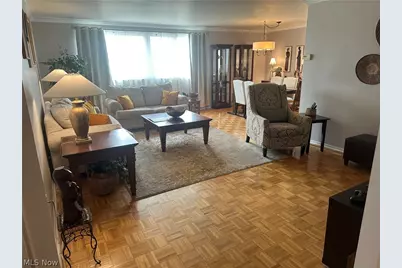 16100 Van Aken Boulevard #306, Huber Heights, OH 44120 - Photo 3