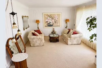 839 Deborah Drive, Willowick, OH 44095 - Photo 3