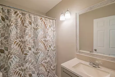 908 Hayes Avenue, Willoughby, OH 44094 - Photo 21