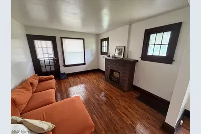 829 Indian Trail, Akron, OH 44314 - Photo 11