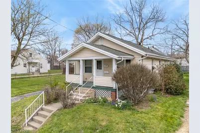 829 Indian Trail, Akron, OH 44314 - Photo 3