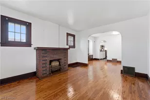 829 Indian Trail, Akron, OH 44314 - Photo 15