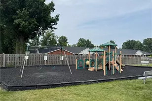 5484 Wildwood Ct, Willoughby, OH 44094 - Photo 23