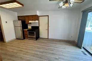 5484 Wildwood Ct, Willoughby, OH 44094 - Photo 3