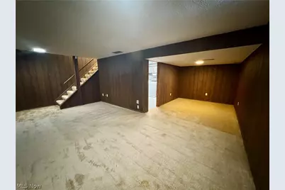 5484 Wildwood Court #B, Willoughby, OH 44094 - Photo 13