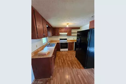 301 Shenandoah Drive, Byesville, OH 43723 - Photo 11