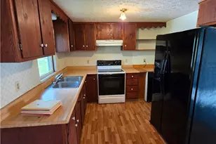 301 Shenandoah Dr, Byesville, OH 43723 - Photo 11