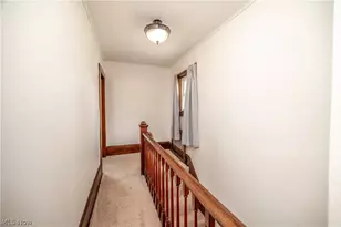 266 W Martin St, East Palestine, OH 44413 - Photo 15
