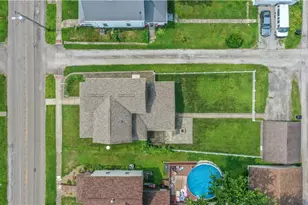 266 W Martin St, East Palestine, OH 44413 - Photo 25