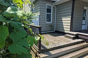 266 W Martin St, East Palestine, OH 44413 - Photo 23