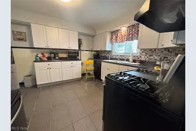 1102 17th Street NE, Canton, OH 44705 - Photo 7