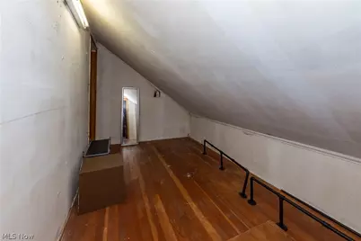 33 Pierce Avenue, Cuyahoga Falls, OH 44221 - Photo 21