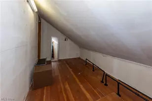 33 Pierce Ave, Cuyahoga Falls, OH 44221 - Photo 21