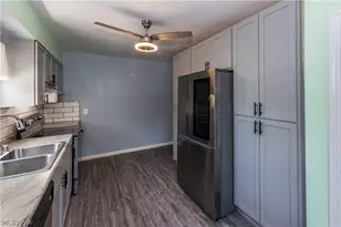 33 Pierce Ave, Cuyahoga Falls, OH 44221 - Photo 15