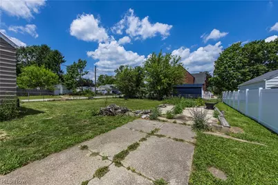 33 Pierce Avenue, Cuyahoga Falls, OH 44221 - Photo 31