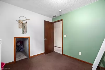 823 Willow Hollow Court, Amherst, OH 44001 - Photo 21