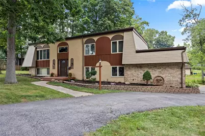 823 Willow Hollow Court, Amherst, OH 44001 - Photo 1