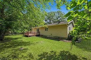 522 Monaghan Rd, Kelleys Island, OH 43438 - Photo 17