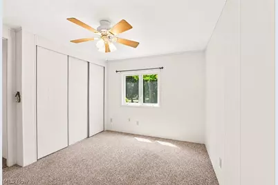 522 Monaghan Road, Kelleys Island, OH 43438 - Photo 9