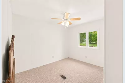 522 Monaghan Road, Kelleys Island, OH 43438 - Photo 11