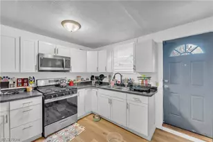 1950 E 30th St, Lorain, OH 44055 - Photo 5