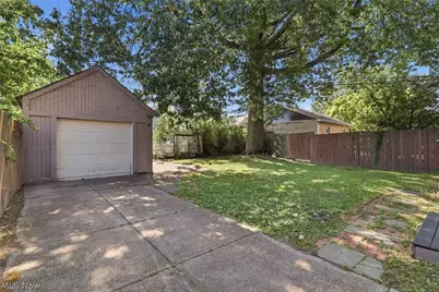 1539 Elbur Avenue, Oakwood, OH 44107 - Photo 45