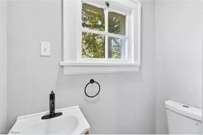 1539 Elbur Avenue, Oakwood, OH 44107 - Photo 21