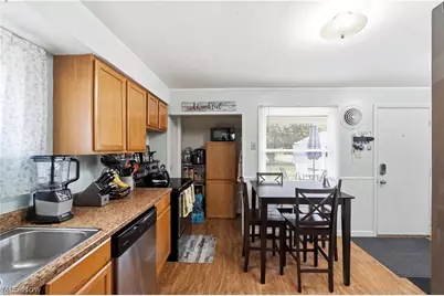 2250 Wichert Drive, Cuyahoga Falls, OH 44221 - Photo 23