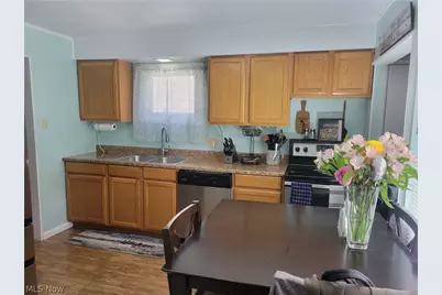 2250 Wichert Drive, Cuyahoga Falls, OH 44221 - Photo 9