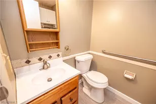 106 Stoney Creek Ct, Boardman, OH 44512 - Photo 9