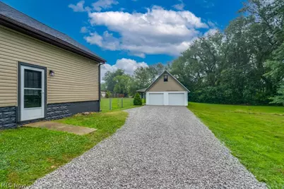 3236 Young Avenue NW, Massillon, OH 44647 - Photo 29