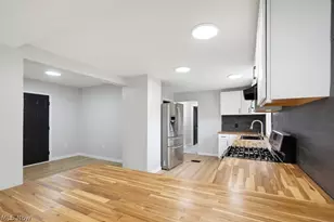 3236 Young Ave NW, Massillon, OH 44647 - Photo 9
