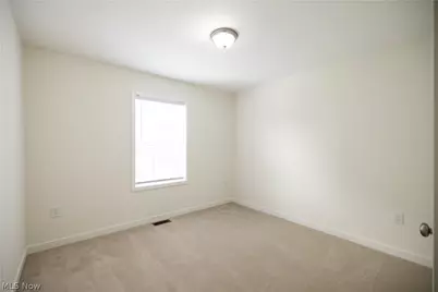 160 E Channel Street, Newark, OH 43055 - Photo 29
