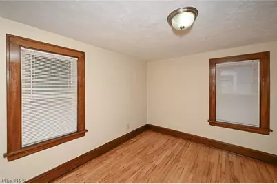 2138 19th Street, Cuyahoga Falls, OH 44223 - Photo 25