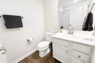 7310 Hillshire Dr, Concord Twp, OH 44077 - Photo 27