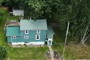 733 Critchfield St, Millersburg, OH 44654 - Photo 5