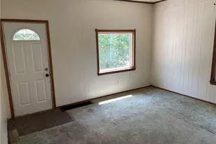49729 Water St, St Clairsville, OH 43950 - Photo 11