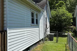 49729 Water St, St Clairsville, OH 43950 - Photo 3