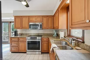 4963 Millwood Dr, Grandview Heights, OH 44147 - Photo 11