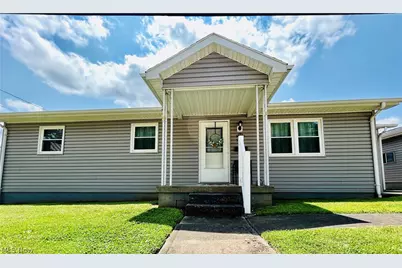 300 W 38th Street, Shadyside, OH 43947 - Photo 1