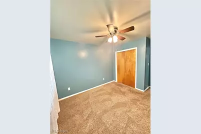 300 W 38th Street, Shadyside, OH 43947 - Photo 9