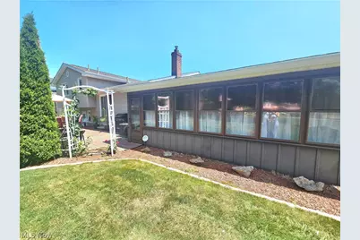 8394 Four Seasons Trail, Poland, OH 44514 - Photo 13