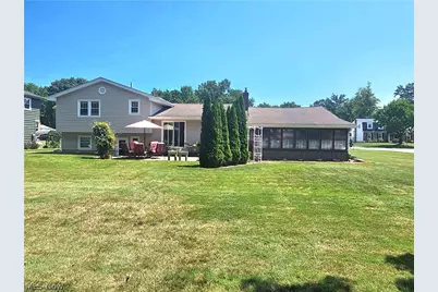 8394 Four Seasons Trail, Poland, OH 44514 - Photo 11