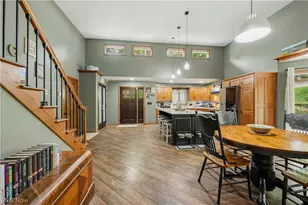 2402 Woodlawn Dr NW, Dover, OH 44622 - Photo 5